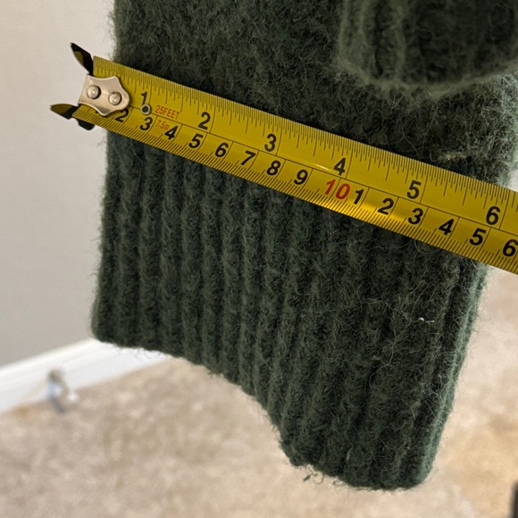 Zara Forest Green Turtleneck Sweater - Picture 10 of 10